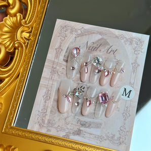 The princess 🎀 almond long nail